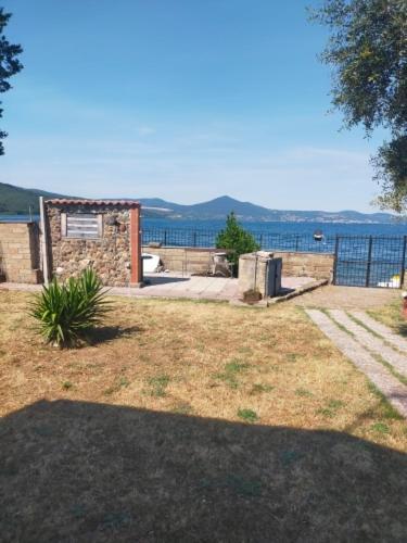 Independent Villa With Private Beach On The Lake Bracciano  Esterno foto